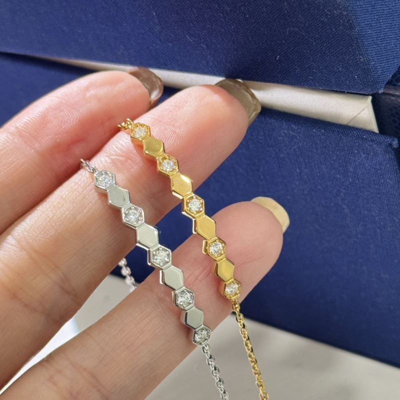 CHAUMET